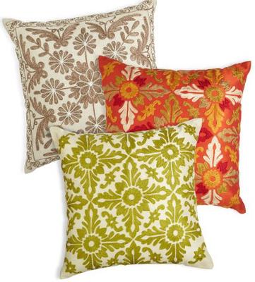 Coupon - 25% off on Pillows and Cushions at Pier 1 Imports