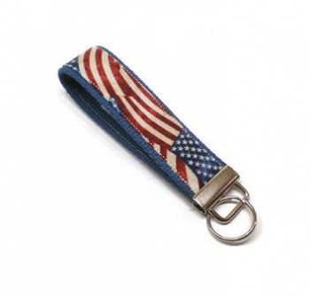 Sign up: Free American Flag Keychain