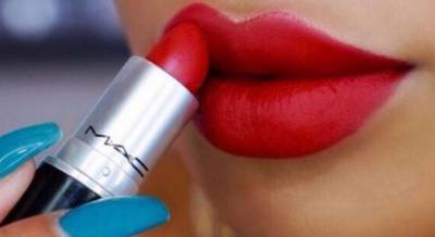 free M.A.C. lipstick on July 29