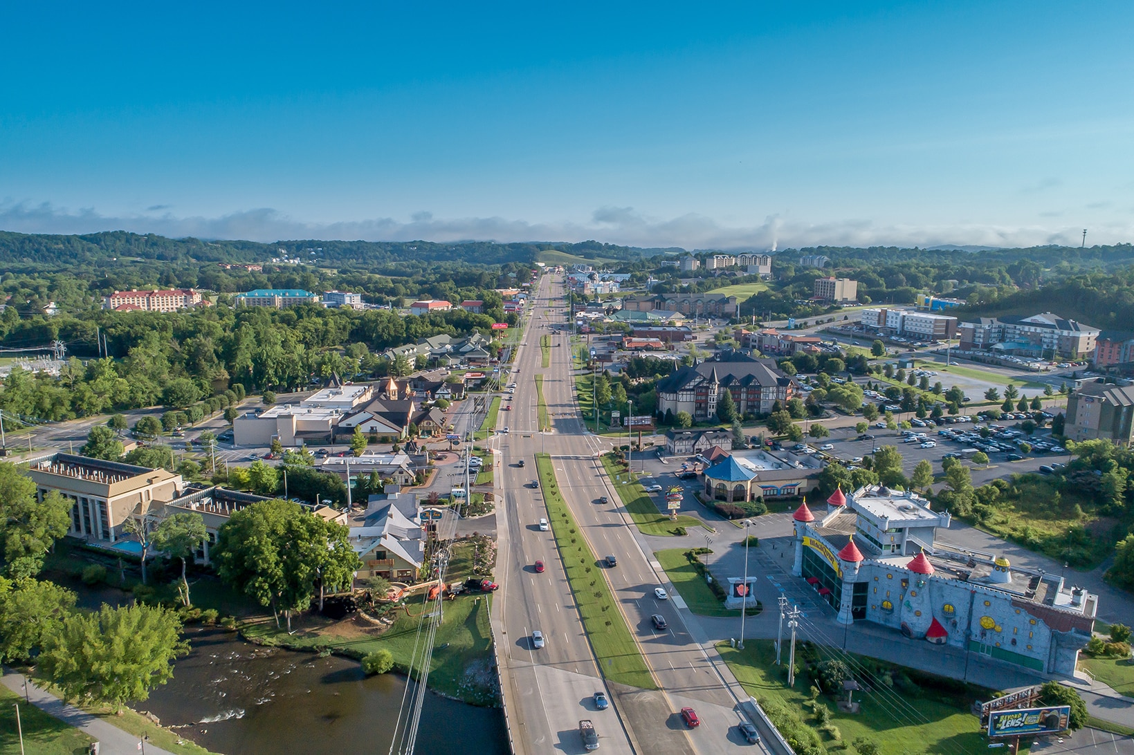 Free 2018 Pigeon Forge Travel Guide