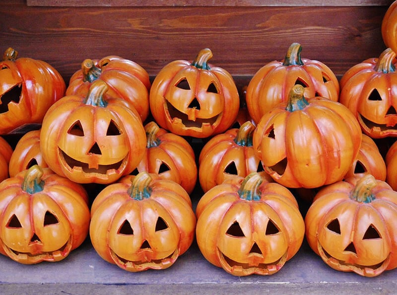 Free Halloween Stickers and Tags for Trick-or-Treaters!